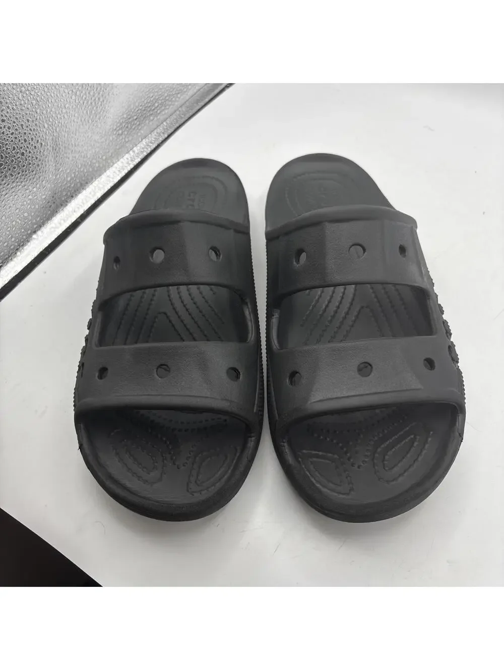 Crocs Unisex Baya Slide Sandals Size 10 Womens 12